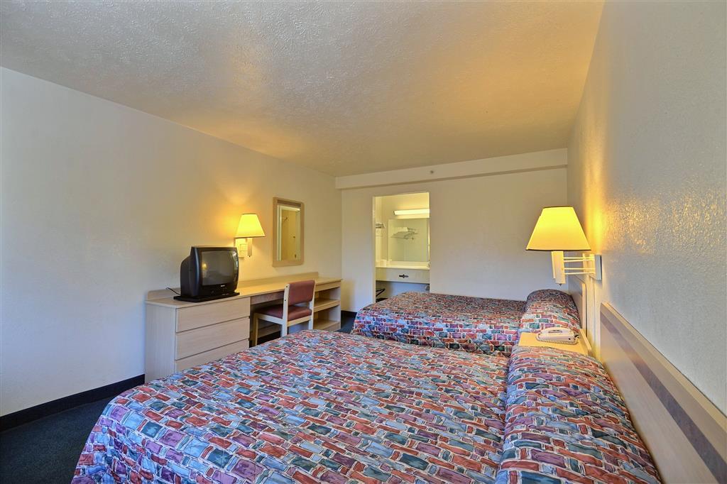 Days Inn By Wyndham Indianapolis South Room photo
